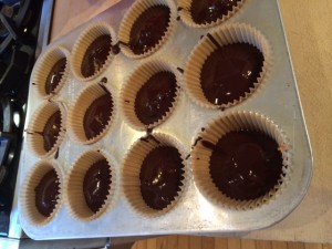 SUPERFOODS Super Nut Butter Cups with Lucuma and Maca