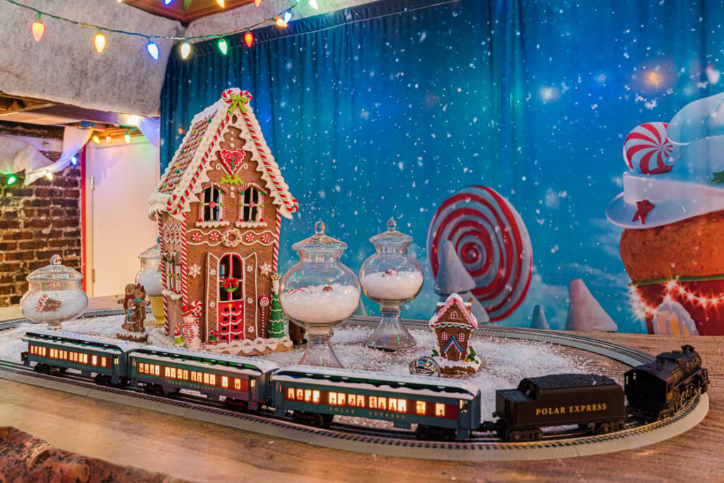 Holiday Cheer 2025, Part Four Deck the Hall Brunch, Boxing Day Dance Party, New Podcast Guest + More